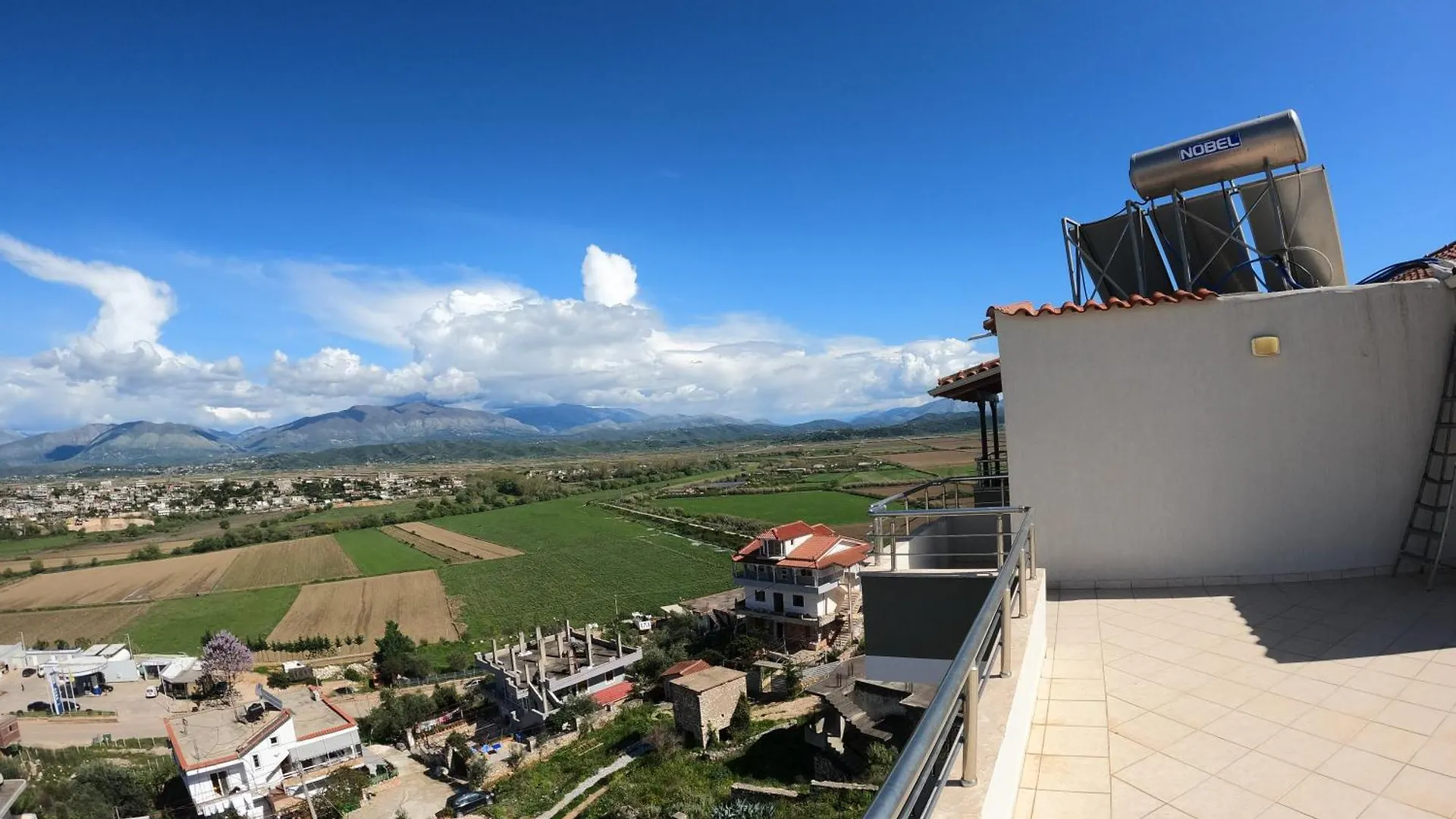Apartments Polonia Saranda