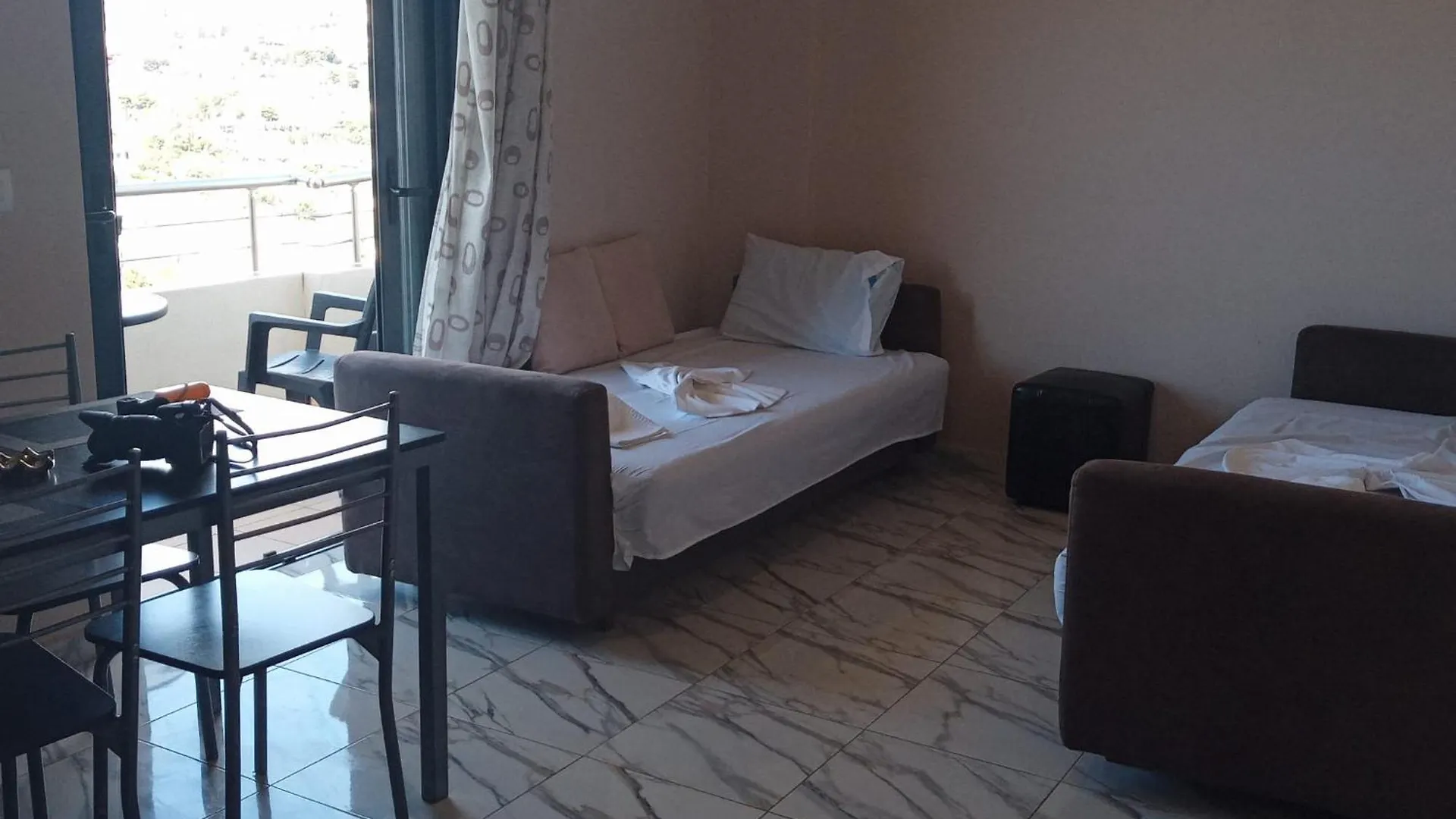 Apartments Polonia Saranda Albanien