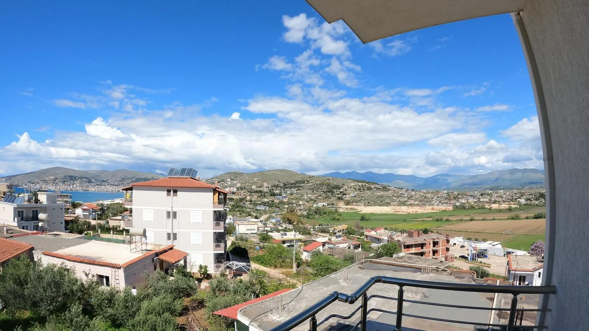 Apartments Polonia Saranda Lejlighedshotel